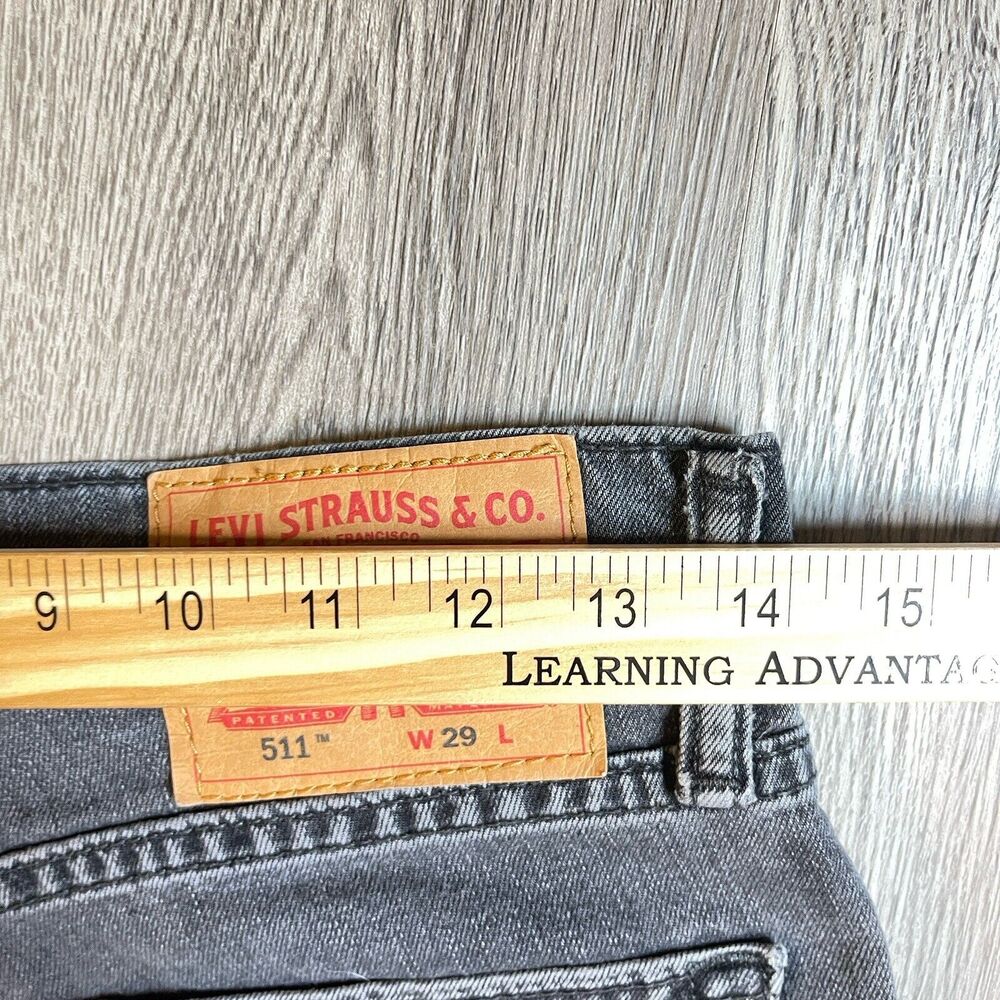 Levi's 511 Men's Size 29 Shorts Denim Jean 11” Inseam Black Faded Slim Fit - Picture 10 of 12